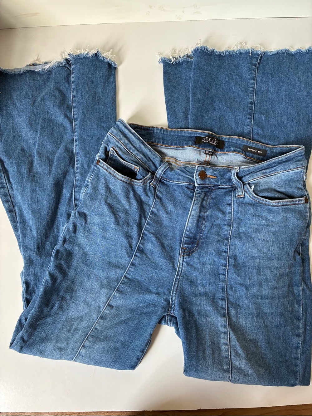 Judy Blue High-Rise Frayed Hem Light Blue Jeans